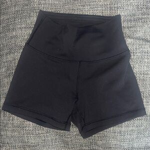 Lululemom Black Women's High-Waisted Shorts